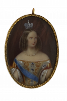 Portrait Jewelry