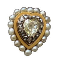 Diverse Brooches
